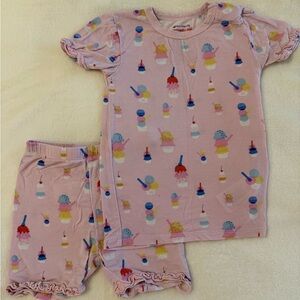 Magnetic Me Short Pajama Set